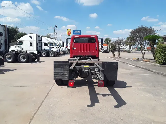 2019 FREIGHTLINER/MERCEDES M2 106