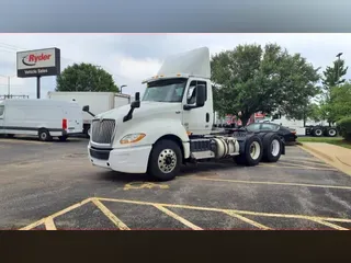 2019 NAVISTAR INTERNATIONAL LT625 DAYCAB T/A