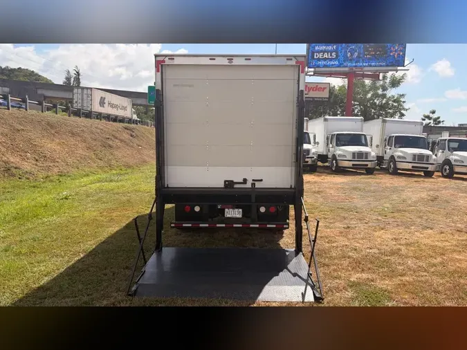 2017 FREIGHTLINER/MERCEDES M2 106271cf8b440fec251756206b39266dcaa