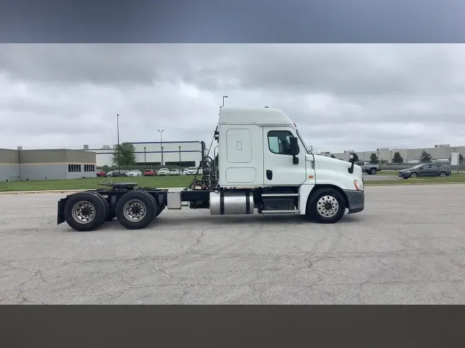 2020 Freightliner Cascadia