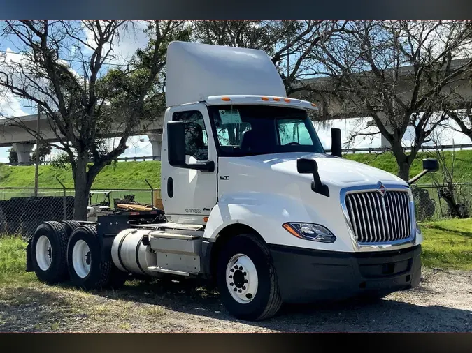 2019 INT LT625 6x4272197c9d55ef185baf62d91cb225e47