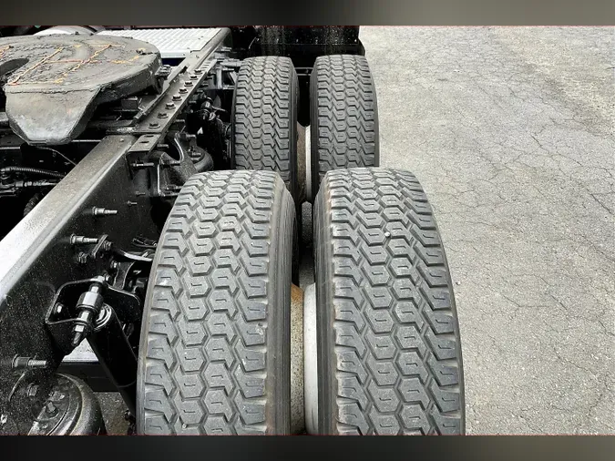 2020 INT LT625 6x4