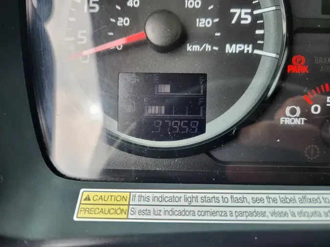 2019 HINO 268A