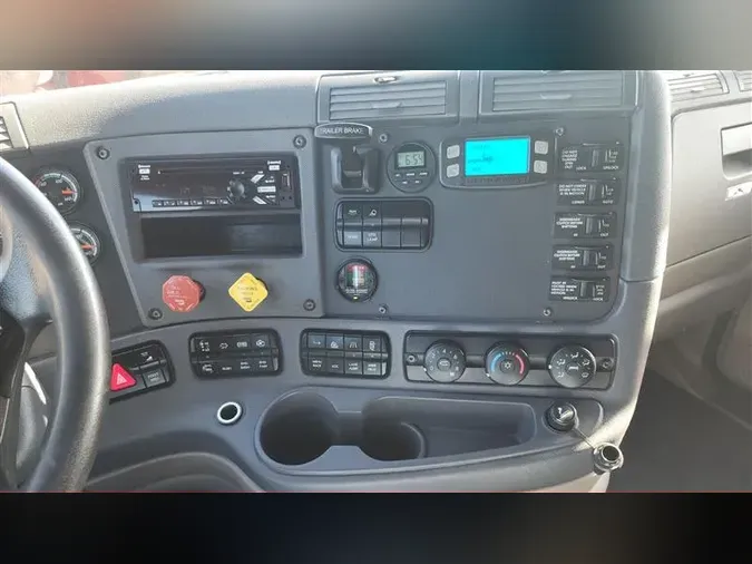 2019 FREIGHTLINER CASCADIA