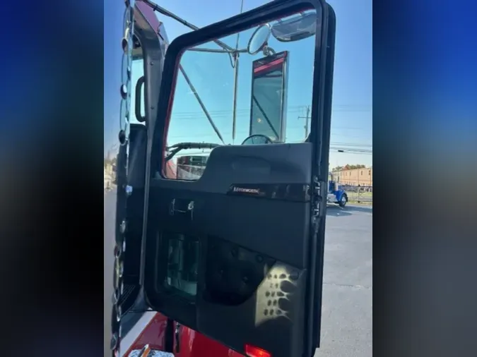 2018 Kenworth W900