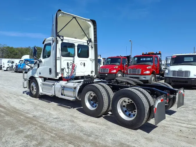 2020 FREIGHTLINER/MERCEDES NEW CASCADIA PX12664