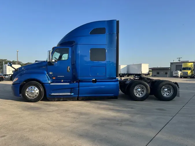 2020 International LT625