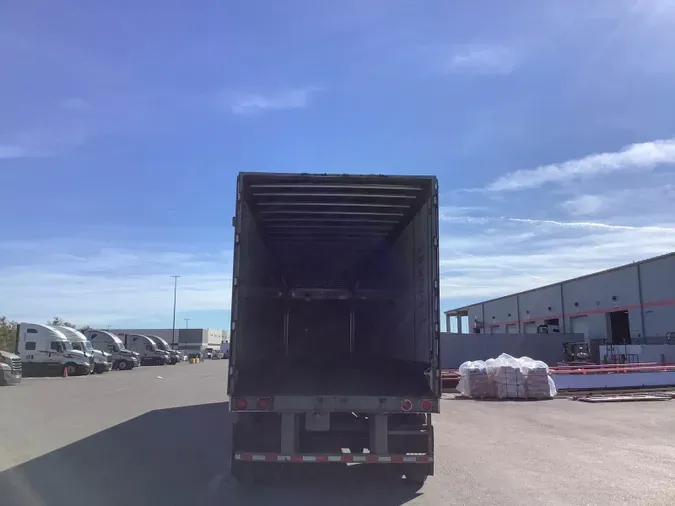 2015 Great Dane 27317f71de6c20e8490a1b77d97c9e35