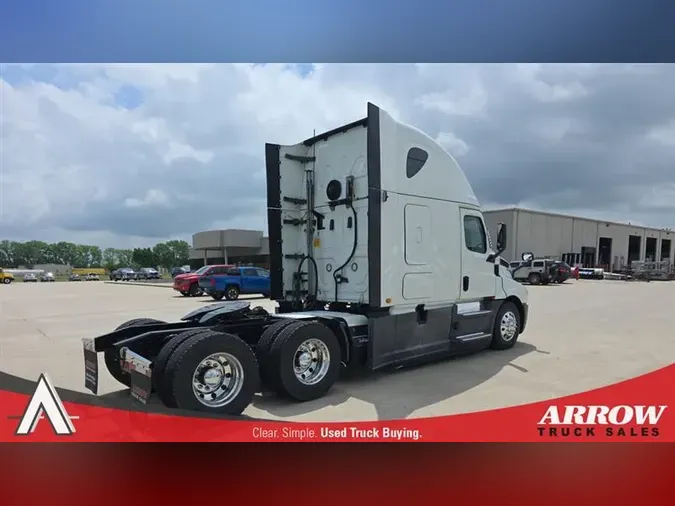 2020 FREIGHTLINER CA126
