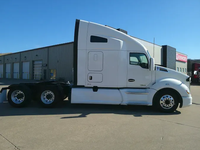 2020 Kenworth T680