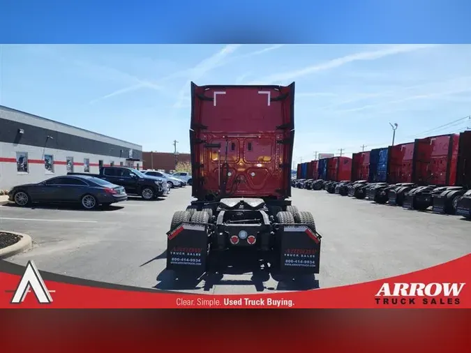 2023 FREIGHTLINER CA126