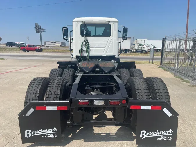 2019 MACK AN64T