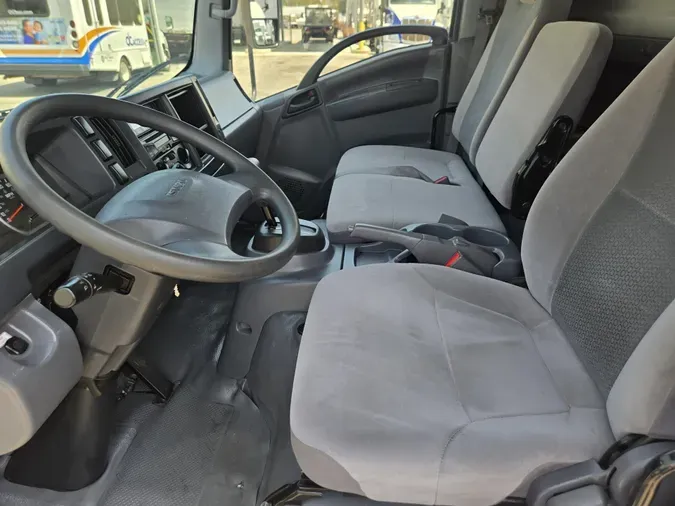 2018 Isuzu NPR-XD