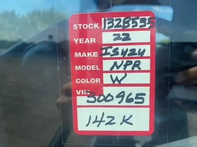 2022 Isuzu NRR