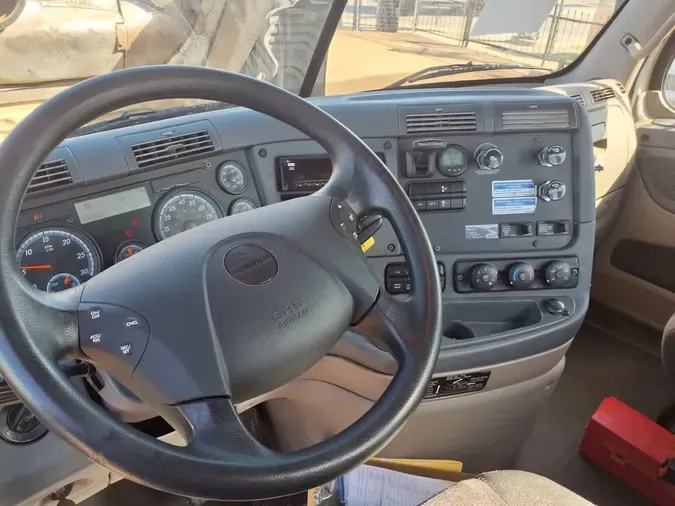 2019 FREIGHTLINER/MERCEDES CASCADIA 125