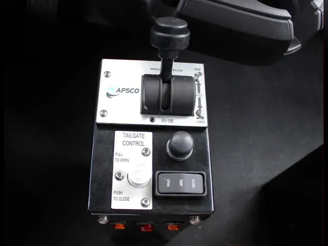 2025 Kenworth T880 Short Hood