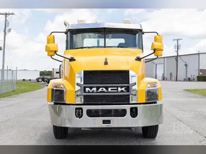 2019 MACK ANTHEM 64T