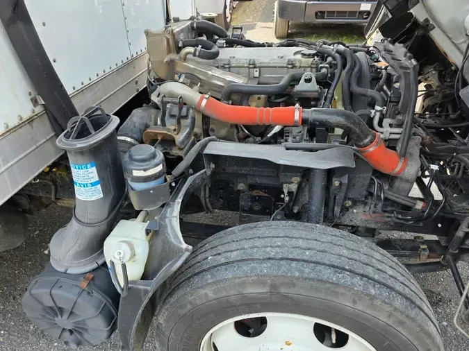 2019 ISUZU NPR