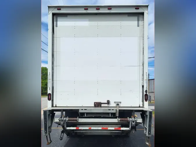 2019 FREIGHTLINER/MERCEDES M2 1062742852c43333b267c2bee2d4131288c