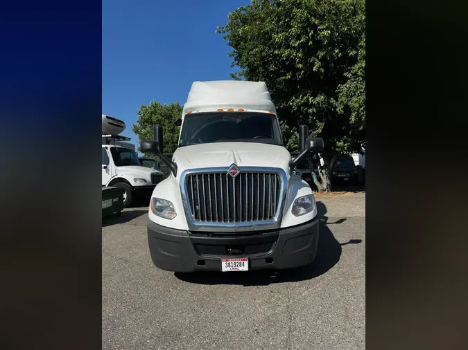 2022 NAVISTAR INTERNATIONAL LT625 SLPR CAB