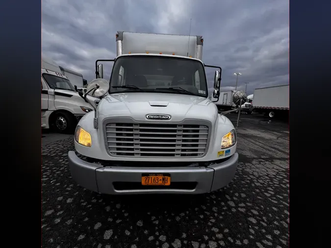 2016 FREIGHTLINER/MERCEDES M2 106