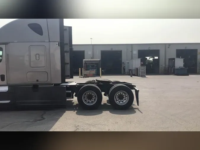 2024 Freightliner Cascadia 126274bbf923c5417bdb3286473258d9fc0