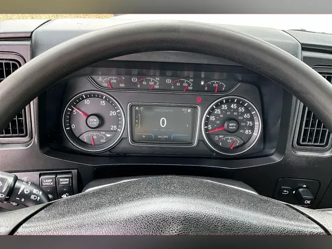2021 INT LT625 6x4274e7249bb51dbf37444d3178081d938