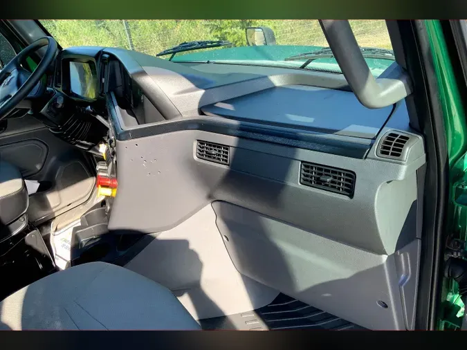 2020 INT LT625 6x4