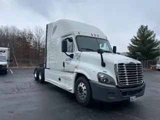 2019 FREIGHTLINER X12564ST