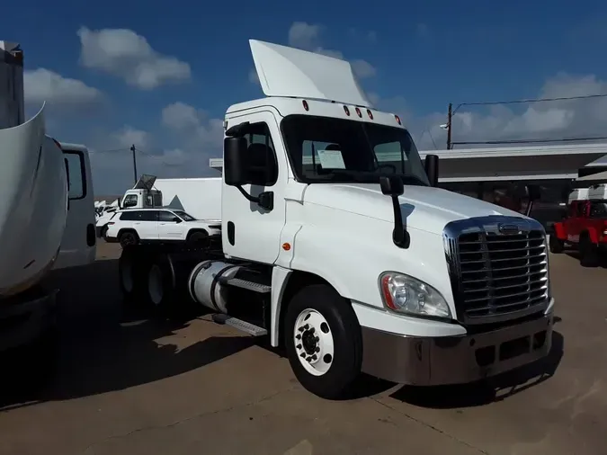 2018 FREIGHTLINER/MERCEDES CASCADIA 1252750db81b7db8fbded7147681c8c8375