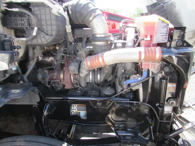 2022 Kenworth T680