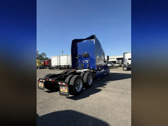 2022 Peterbilt 579