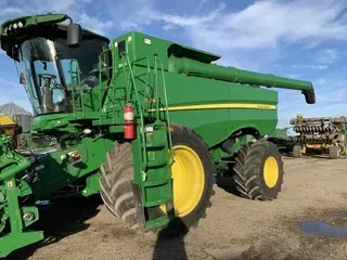2021 John Deere S790