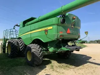 2017 John Deere S680