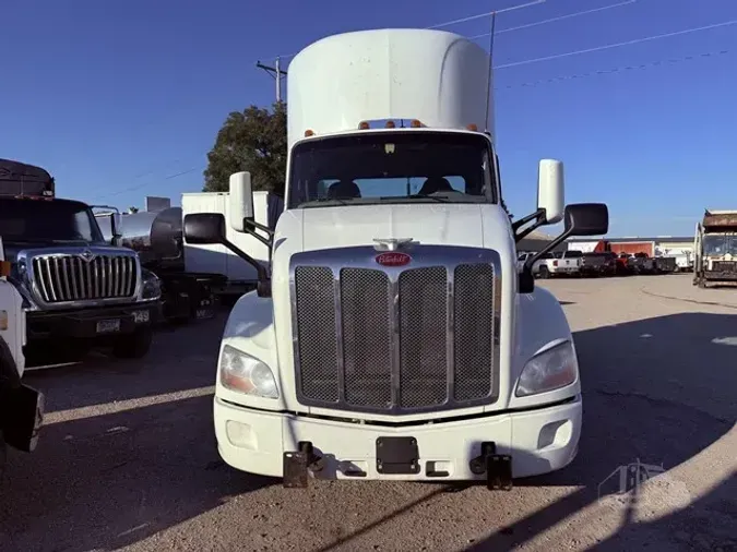 2018 PETERBILT 579