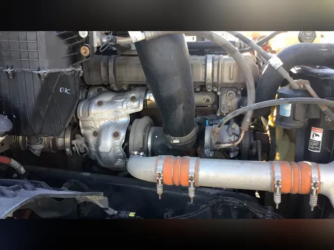 2020 Freightliner Cascadia 126
