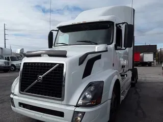 2017 Volvo VNL64TRACTOR