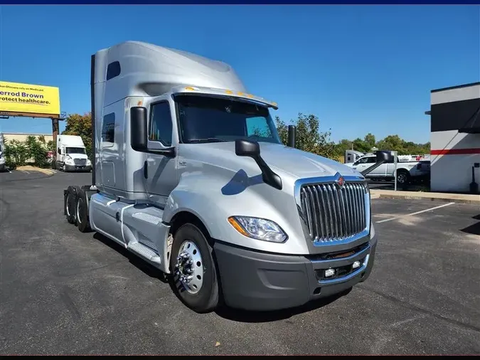 2021 INTERNATIONAL LT625
