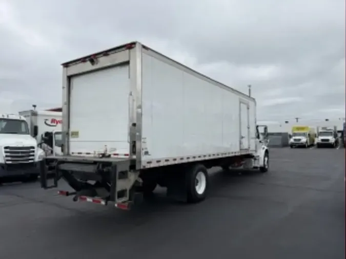 2018 FREIGHTLINER/MERCEDES M2 106