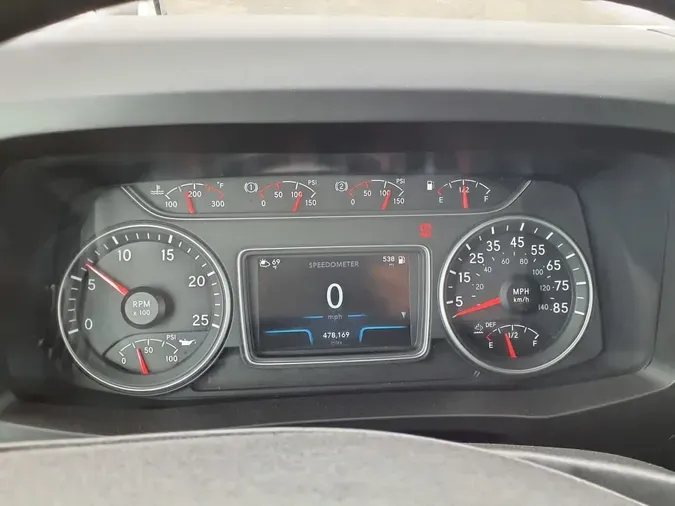 2019 NAVISTAR INTERNATIONAL LT625 SLPR CAB