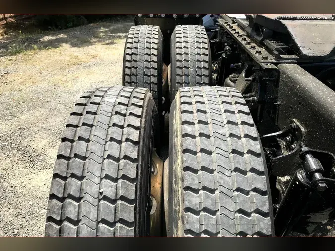 2021 INT LT625 6x4