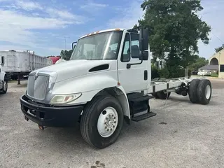 2006 INTERNATIONAL DURASTAR 4300
