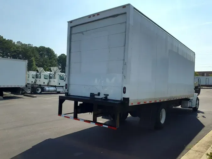 2019 FREIGHTLINER/MERCEDES M2 106