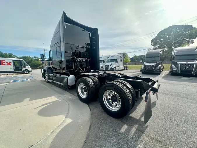 2022 Kenworth T680