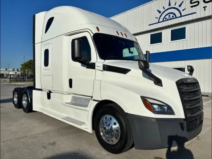 2020 Freightliner Cascadia 12627748ed43100f8df209bf50565ba3366