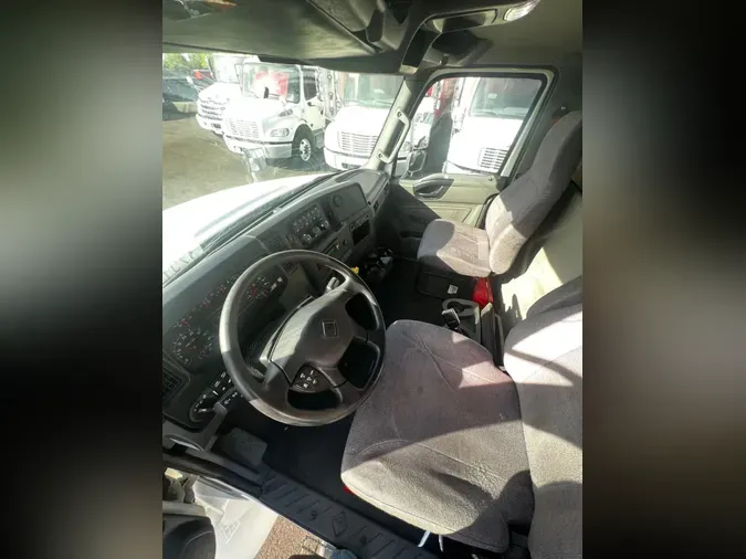 2020 NAVISTAR INTERNATIONAL MV607 (4X2)