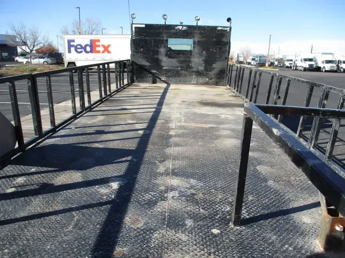 2019 FREIGHTLINER/MERCEDES 114SD