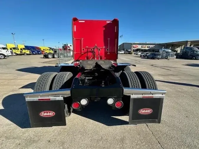 2023 Peterbilt 389