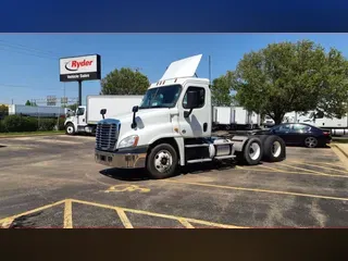 2019 FREIGHTLINER/MERCEDES CASCADIA 125