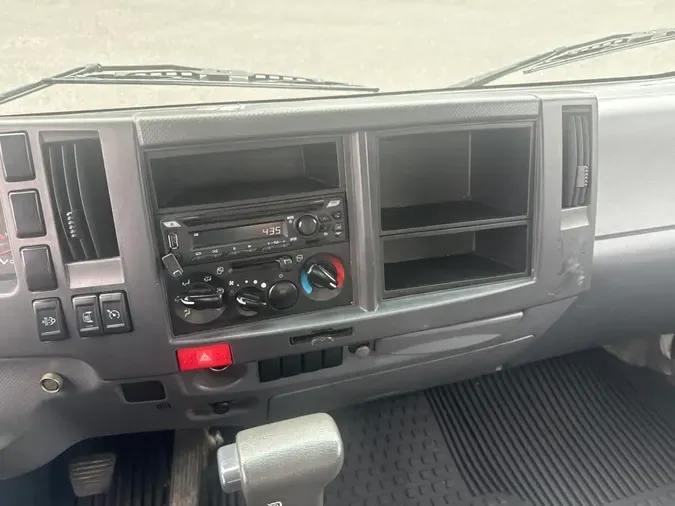 2020 ISUZU NQR